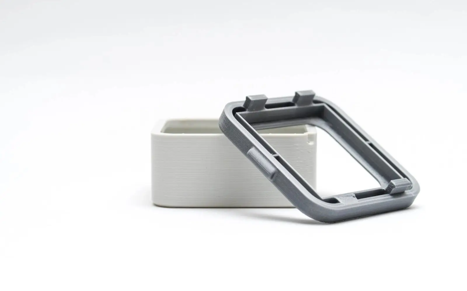 3डी प्रिंटिंग का उपयोग कब करें बनाम इंजेक्शन मोल्डिंग का उपयोग कब करें?